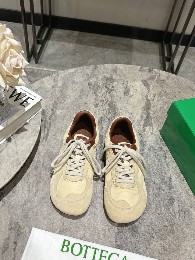Femalemale20, Liu Wen's Same Style Bottega Veneta Orbit New Sports Shoes Inspire