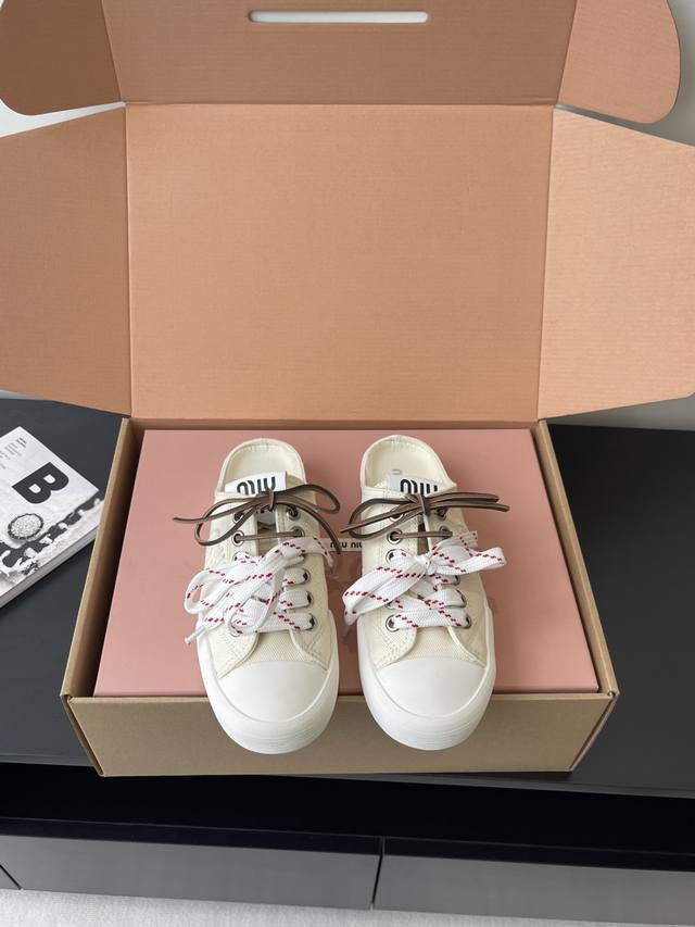 Miumiu Miu Miu 25 Spring And Summer New American Retro Style Biscuit Shoes Casua