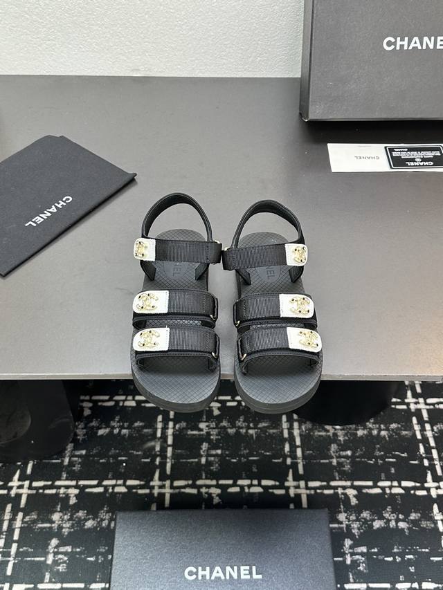 2025 A Versatile Series Worn By Many Celebrities And Internet Celebrities, And P