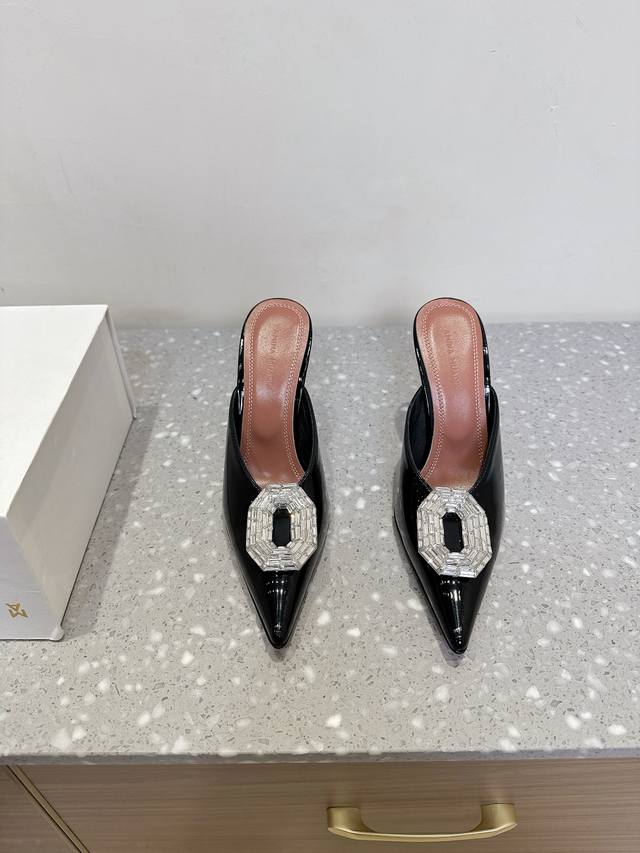 Amina Muaddi Amina 25Ss Spring And Summer New Pointed High-Heeled Half-Slippers