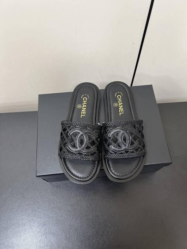 Chanel Chanel 25 New Hollow Woven Slippers Full Of Summer Atmosphere, The Sheeps