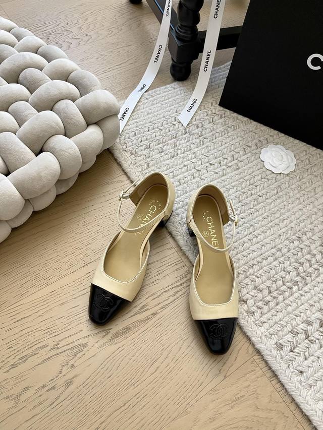 Chanel 25C Early Spring New Thick Heel Single Shoes! Top Version! This Season's