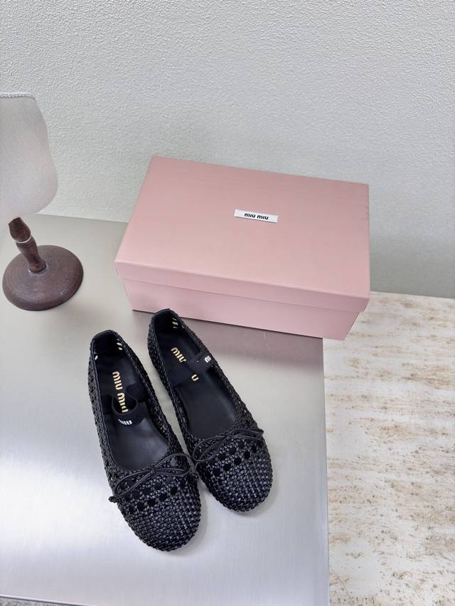 Miu'miu Hand-Woven Mary Jane Flats Black Woven Version Flat Design Seriesmiu'miu