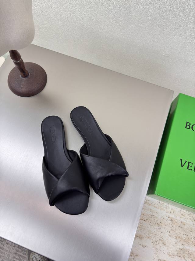 Flat Series Bv Blink Lambskin Series Slippers Lambskin Filled With Comfortable S