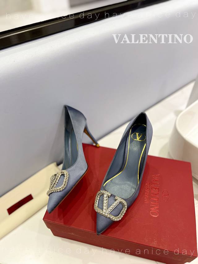 Valentino Latest Silk Slingback Shoes Imported Silk Shoes With Diamond Buckle El