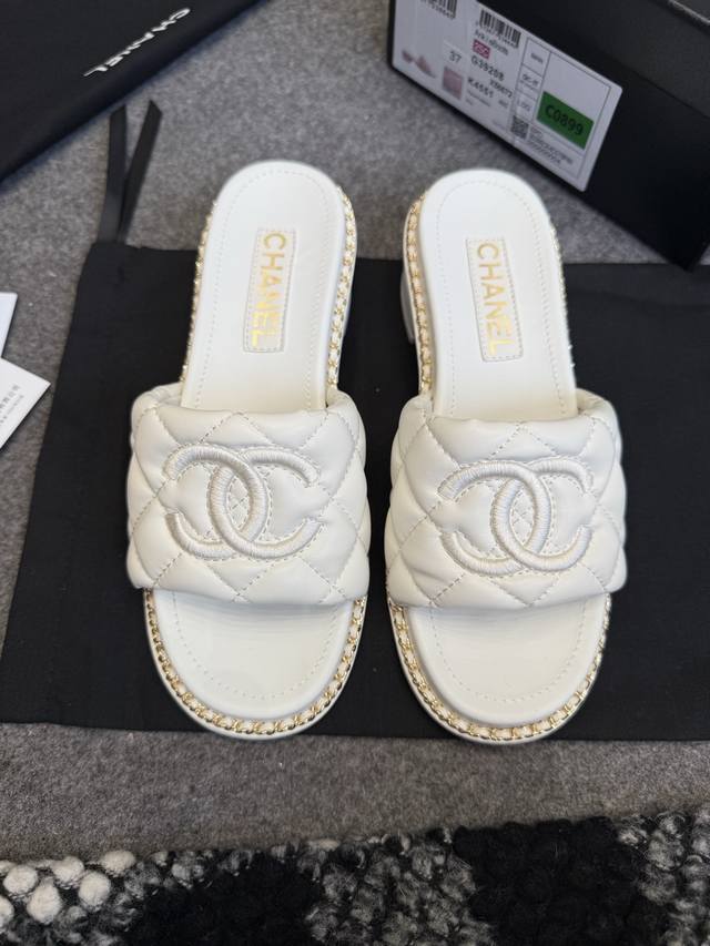 High-Quality Chanel 25P New Diamond Chain Slippers Top Version Counter Synchroni