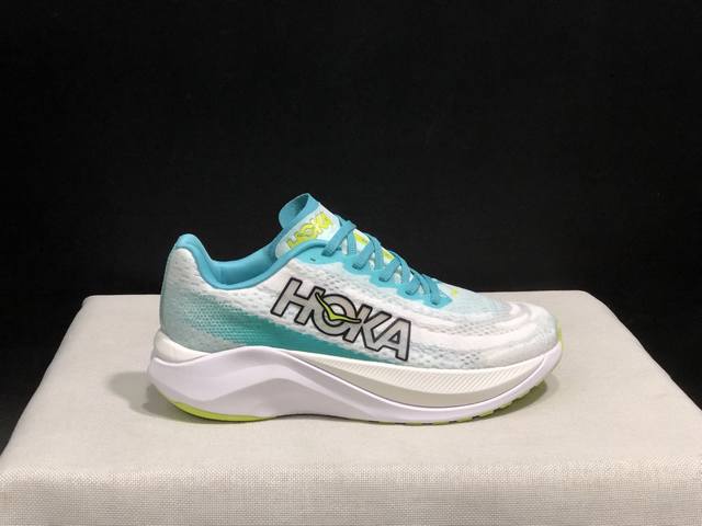 Top Version Hoka One One Mach X Low-Top Running Shoes For Men And Women Size: 36
