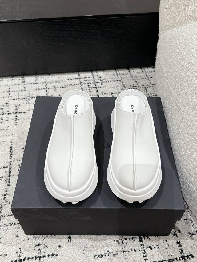 Dymonlatry 25 Popular Niche Brands. Retro Thick-Soled Half-Slippers Are Recommen