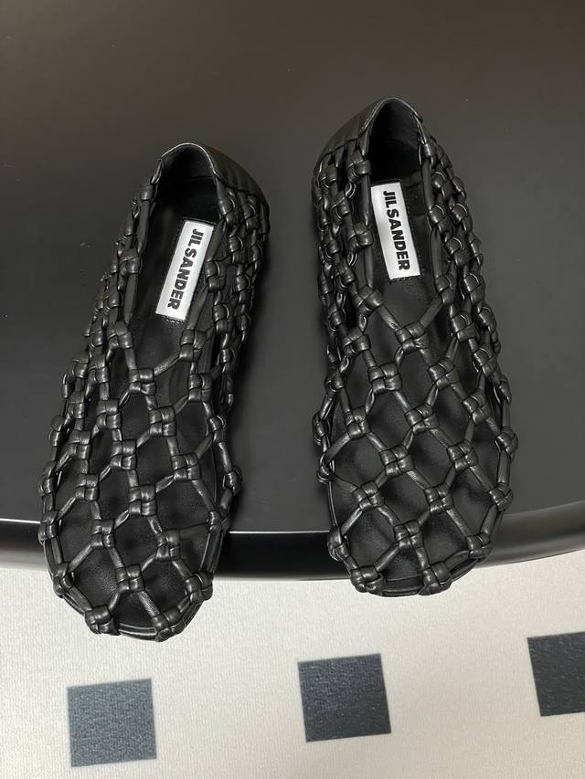 Jil Sander New Fishing Net Braided Knot Hollow Single Shoes The Upper Is Made Of