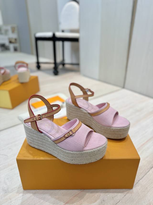 Factory Price Pp: Top Version Lv Louis Vuitton 25 2025 Spring And Summer New Top
