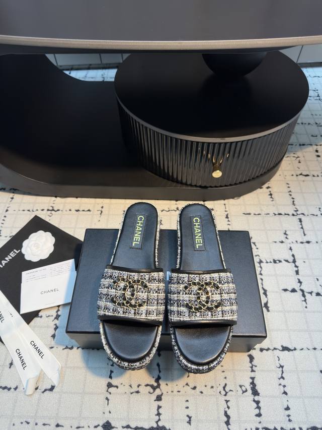 Chane* Chanel C 25P Checkerboard Slippers Unique Checkerboard, Flower Mud And Go