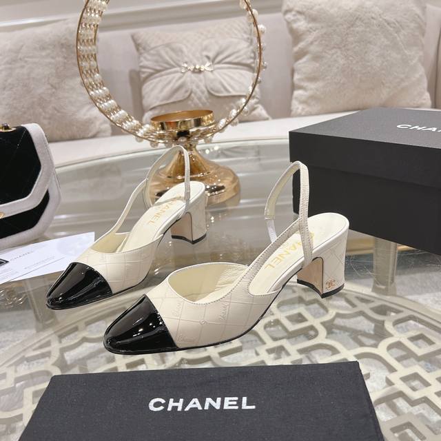 Chanel 24Vs Spring And Summer New Fashion Sandals Series Chanel Is A Very Compre