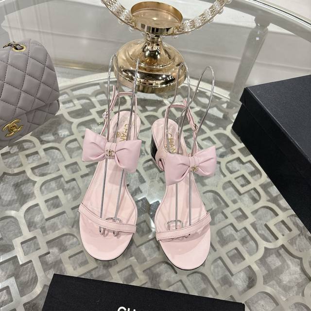 Chanel 25Ss New Spring And Summer Counter Top Double C Bow Sandals This Classic