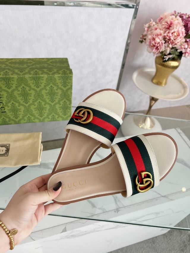 2025 Gucci New Model, Size 35-43, Factory Price P, Leather Sole Plus 40