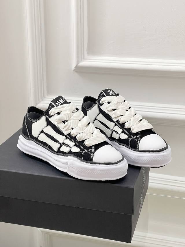 Ss24 New Sports Shoes This Shoe Is Soft And Cute, The Fat Fufu Morandi Color Is