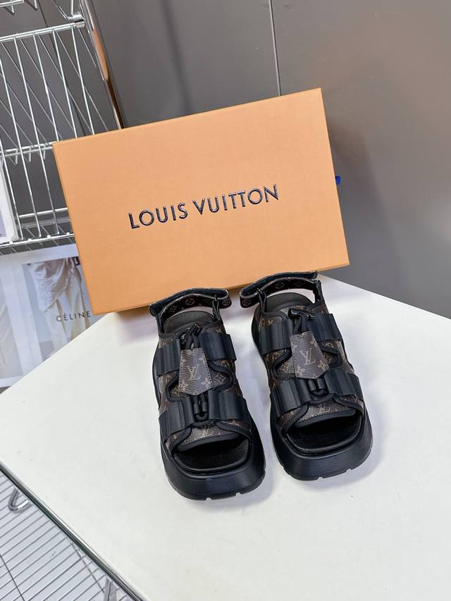 Louis Vuitton Maya Flatform Sandal Made From Smooth Calf Leather, This Maya Flat