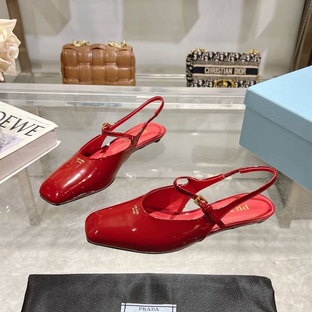 Factory P Price P, 25 New Models On The Market, Catwalk Celebrity New Fashion Tr