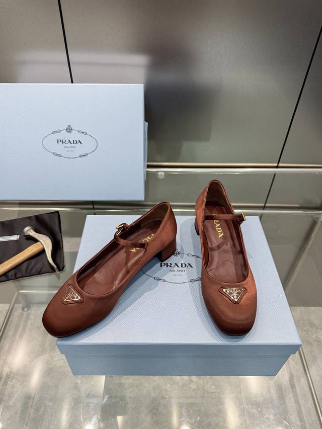Factory Price Pp Prada Prada Ss Spring And Summer New Products Are Shining Mary