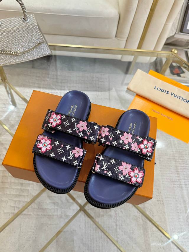 2025Louis Vuitton X Takashi Murakami 20Th Anniversary Reprint Series New Debut 3