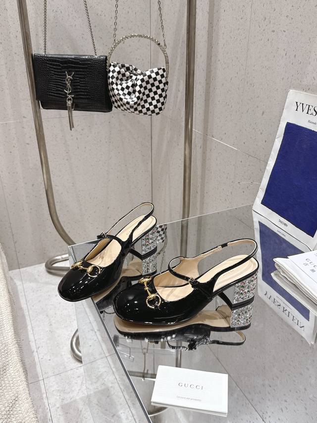 Gucc*Horsebit Diamond Heel Slingback This Shoe Is Meticulously Crafted In Classi