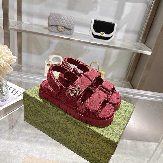 Women's New Sandal With Double G Gucci's Contemporary Narrative Explores A Uniqu