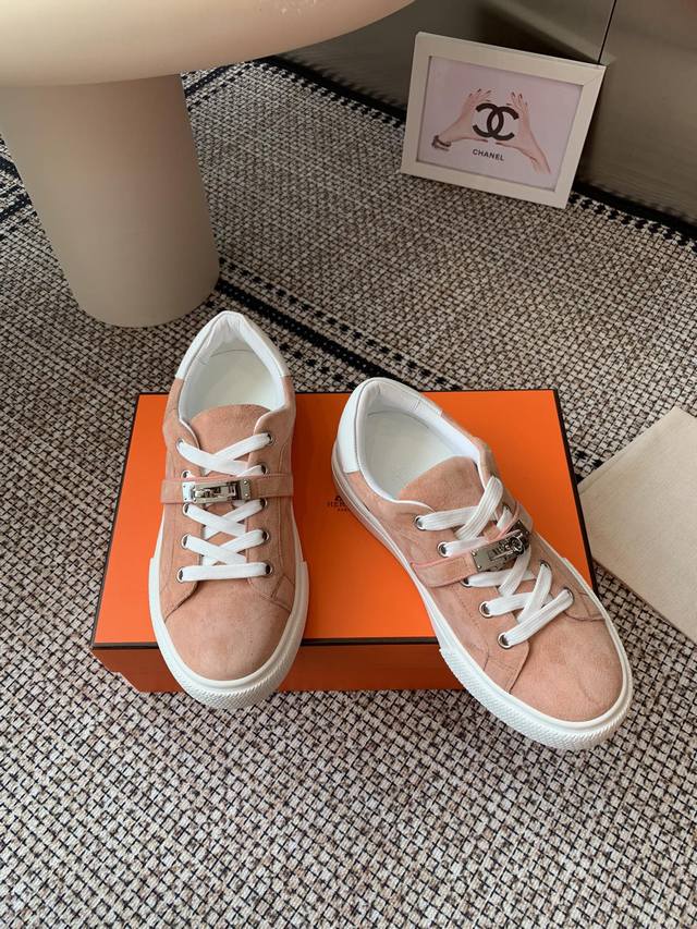 Women's And Men's Hermes Kelly Buckle Loafers Style Sneakers, Top Version For Co