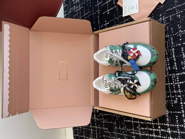 Purchasing-Level Official Website Synchronized Box Packaging Miu Miu 25Ss Spring