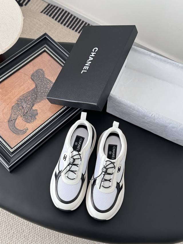 Chanel 25K Classic Color Matching Panda Sports Casual Shoes A Versatile White Sh