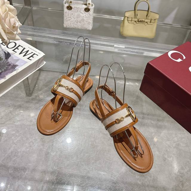 8023-2 Brown Fabric 35-43 Reflecting The Brand's Heritage, These Women's Thong S