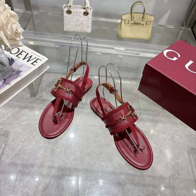 8023-2 Burgundy Leather 35-43 Reflecting The Brand's Heritage, These Women's Tho