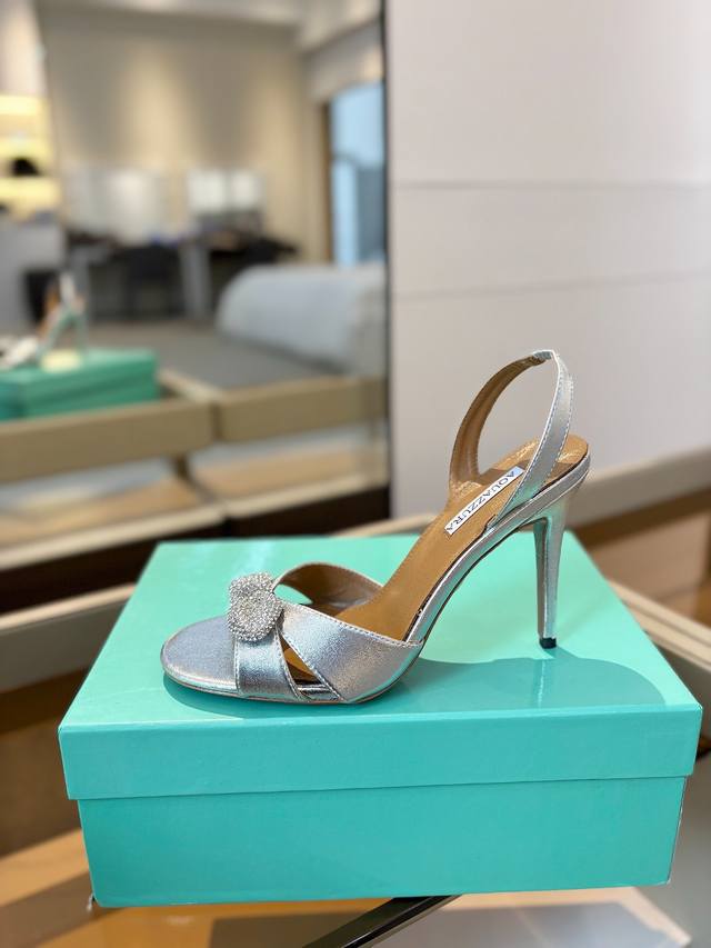 Price: 2025 Latest Spring And Summer New Style * Pineapple New High-Heeled Sanda