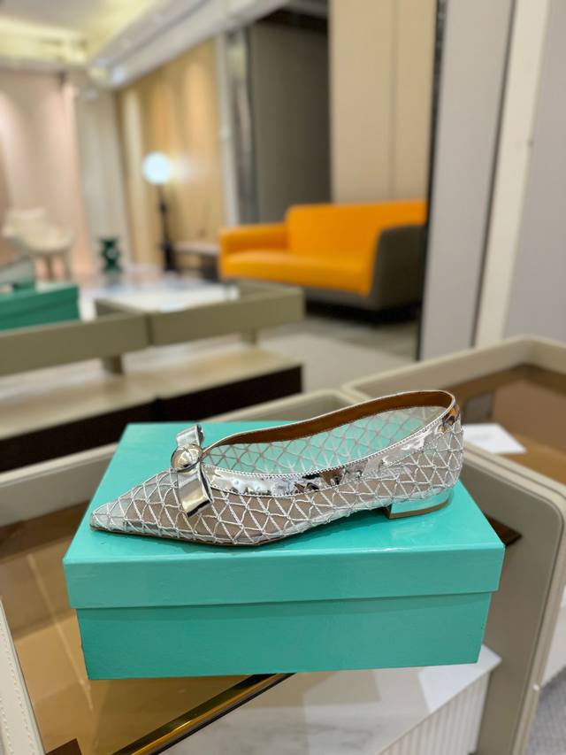 Price: 2025 Spring And Summer Style * Pineapple Gatsby Sling Flat Sandals I Want