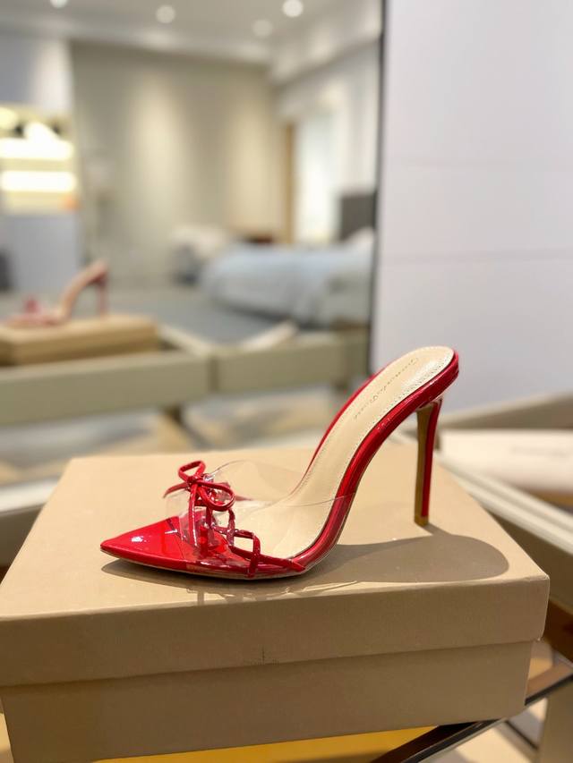 Price: {Half Slipper} Gianvito Rossi Eiko Stiletto, Easy To Move. This Gianvito