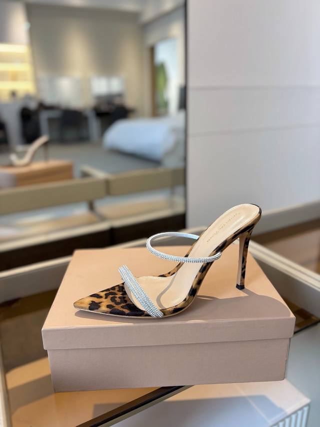 Price: Gianvito Rossi Open-Toed Sandals With Stiletto Heels Are Sexy And Exquisi