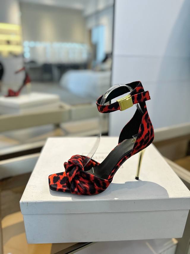 Price P: , * Balmain's Latest 2025 Spring And Summer Catwalk High-Heeled Sandals