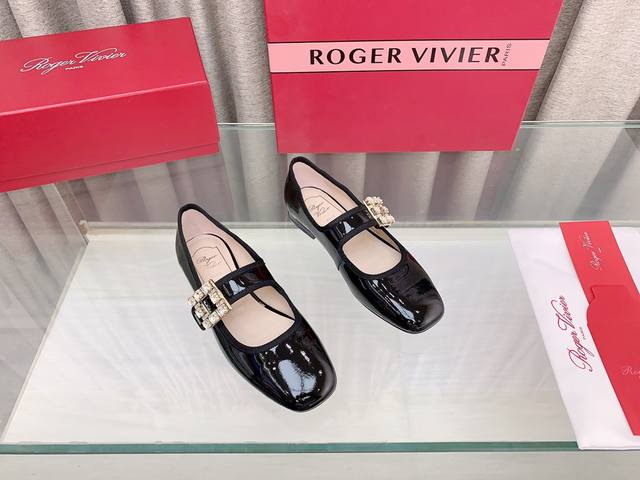 Roger Vivier New Mary Jane Ballet Shoes Original Custom Patent Leather Sheepskin
