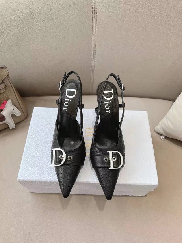 Dior 2025 Early Spring New Style Celebrity Style Cd Letter Logo High-Heeled Sand