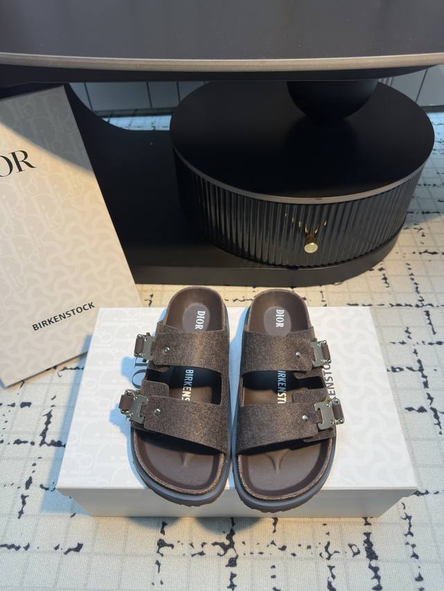 Birkenstock X Dior Couple's Limited Edition Joint Model, The Joint Items Reinter