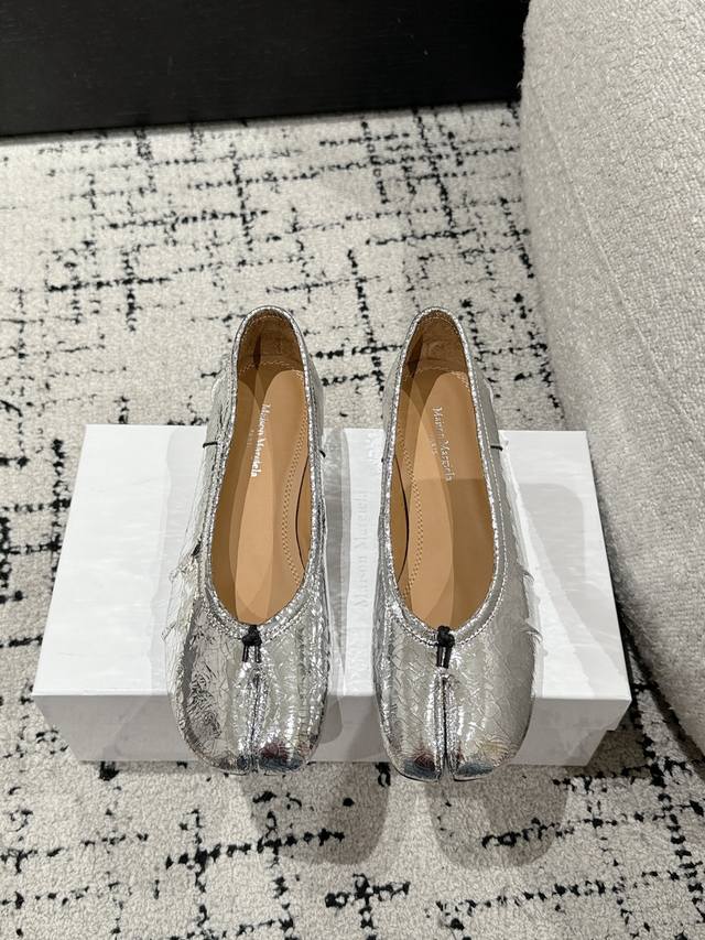 Maison Margielamm6 Margiela 25 New 3.5 Heel Wrinkled Back Space Split Toe Shoes