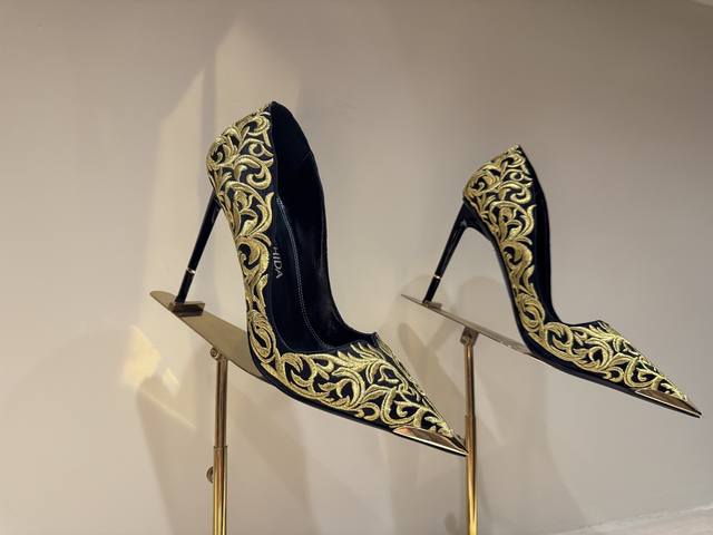 Taro Ishida Black Patent Leather, Silver And Black Agate Extremely Thin High Hee
