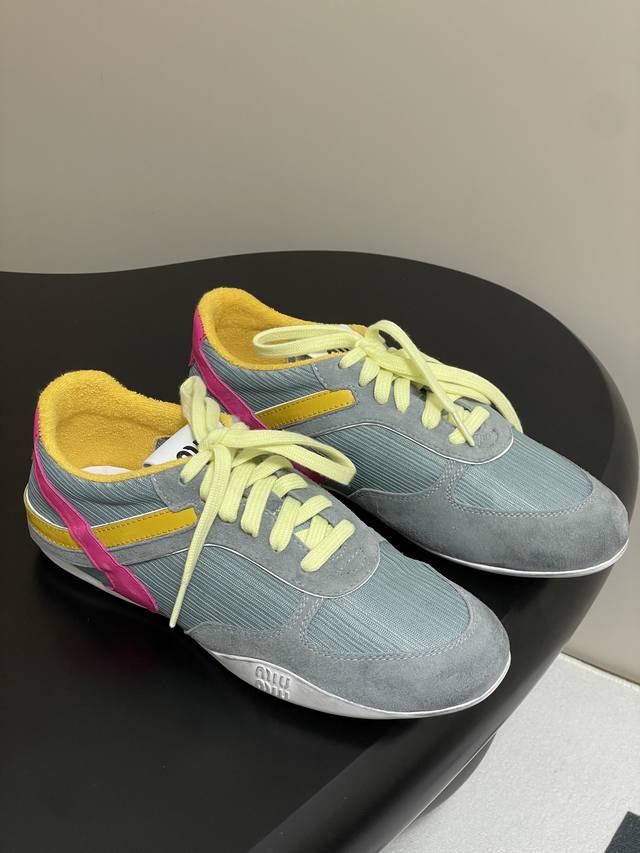 Miu Miu 25Ss Miu Miu Spring/Summer New Catwalk Sneakers Lace-Up Mesh Casual Shoe