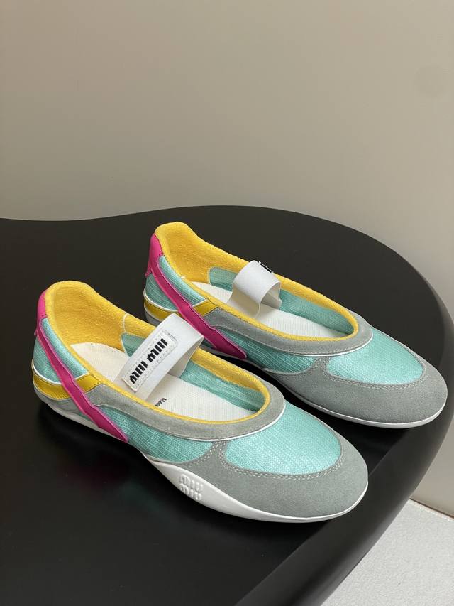 Miu Miu 25Ss New Spring/Summer Runway Model Mary Janes Casual Ballet Flats Show