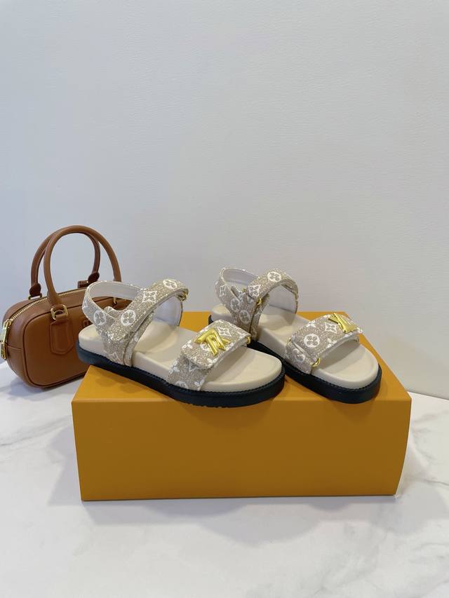 Lv Louis Vuitton L's Donkey Monogram Embossed Print Classic Slippers This Season