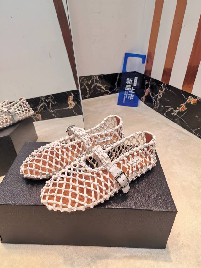 2025Alaia New Woven Mesh Single Shoes Fabric: Original Custom Sheepskin Lining: