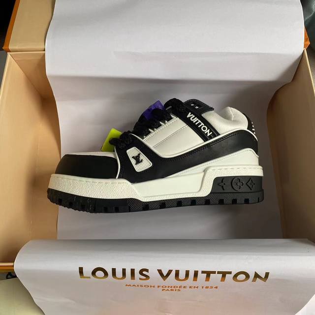 Orange Factory Price P Louis Vuitton Lv Trainer Sports Shoes Bread Shoes Casual