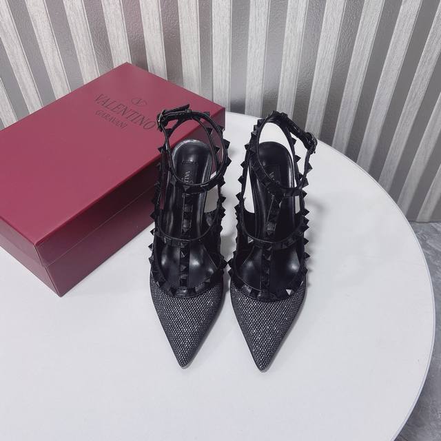 Factory: Vt Warren Classic Rivet Pointed Sandals New Color Grid Series Counter A