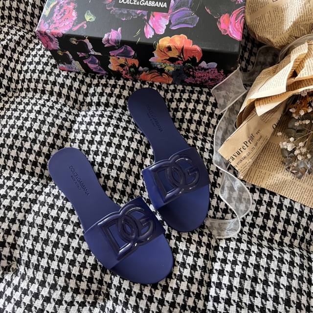 Factory: Dolce & Gabbana D&G Early Summer Jelly Sandals Dg Sandals Dg Beautiful