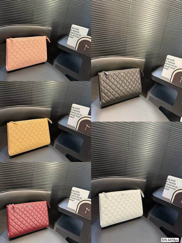 The New Summer Chanel Handbag Is Small And Three-Dimensional, And Can Hold A Lot
