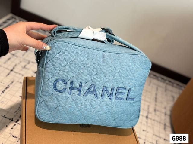 Chanel Denim Camera Bag Any Combination Can Be Easily Controlle D Low-Key And Te