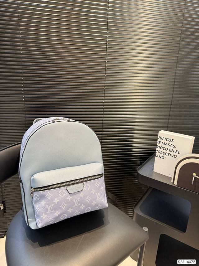 Lv Backpack Is Shipped. It Is A Super Wear-Resistant And Practical Style With A